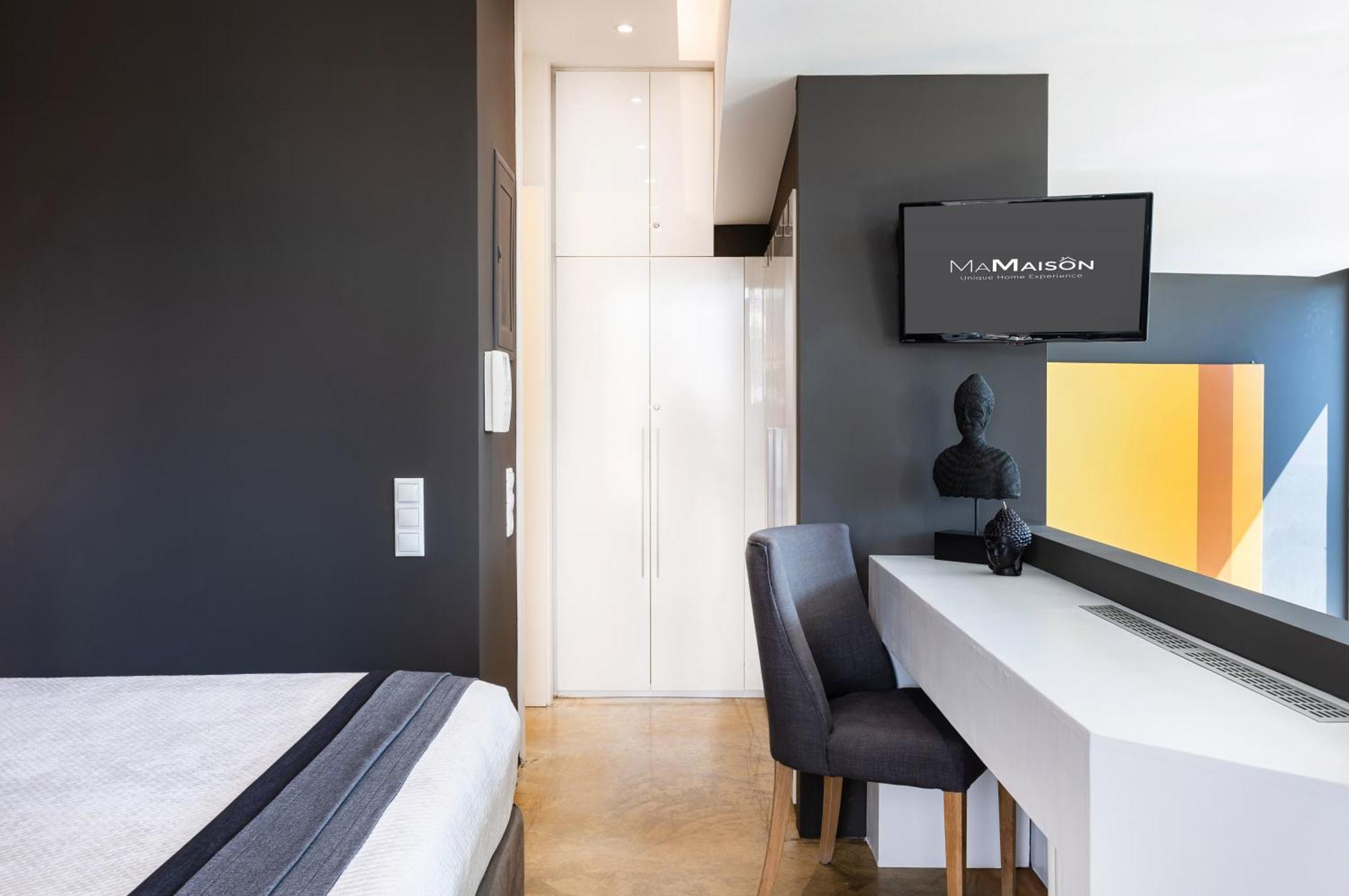 Ma Maison No5 Penthouse Loft, Private Heated Pool, Acropolis View, Ultra High Speed Internet 300 Mbps, Short Walk To Acropolis, Parking Upon Request, 1' From Metro Athen Eksteriør bilde