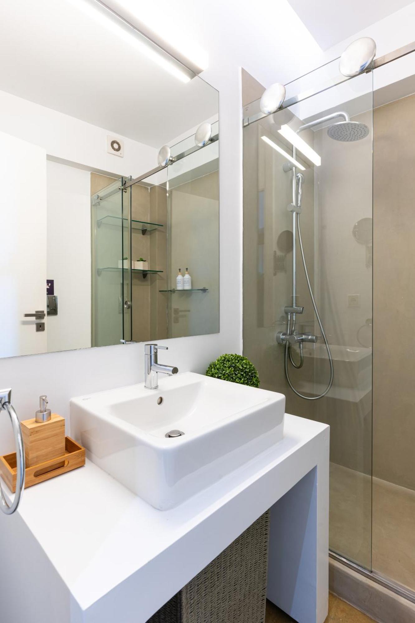 Ma Maison No5 Penthouse Loft, Private Heated Pool, Acropolis View, Ultra High Speed Internet 300 Mbps, Short Walk To Acropolis, Parking Upon Request, 1' From Metro Athen Eksteriør bilde