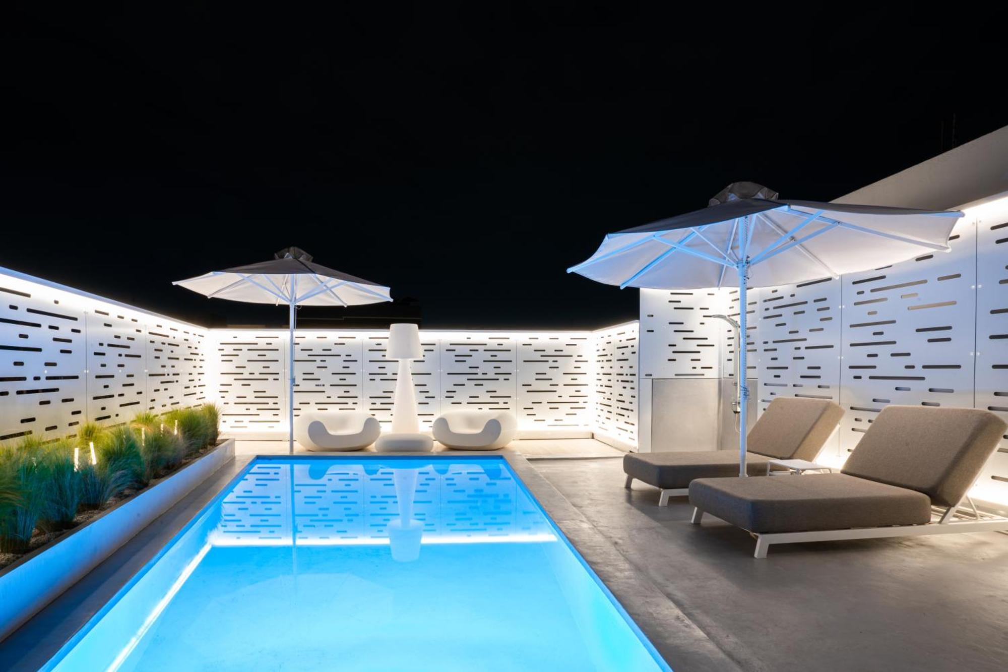 Ma Maison No5 Penthouse Loft, Private Heated Pool, Acropolis View, Ultra High Speed Internet 300 Mbps, Short Walk To Acropolis, Parking Upon Request, 1' From Metro Athen Eksteriør bilde