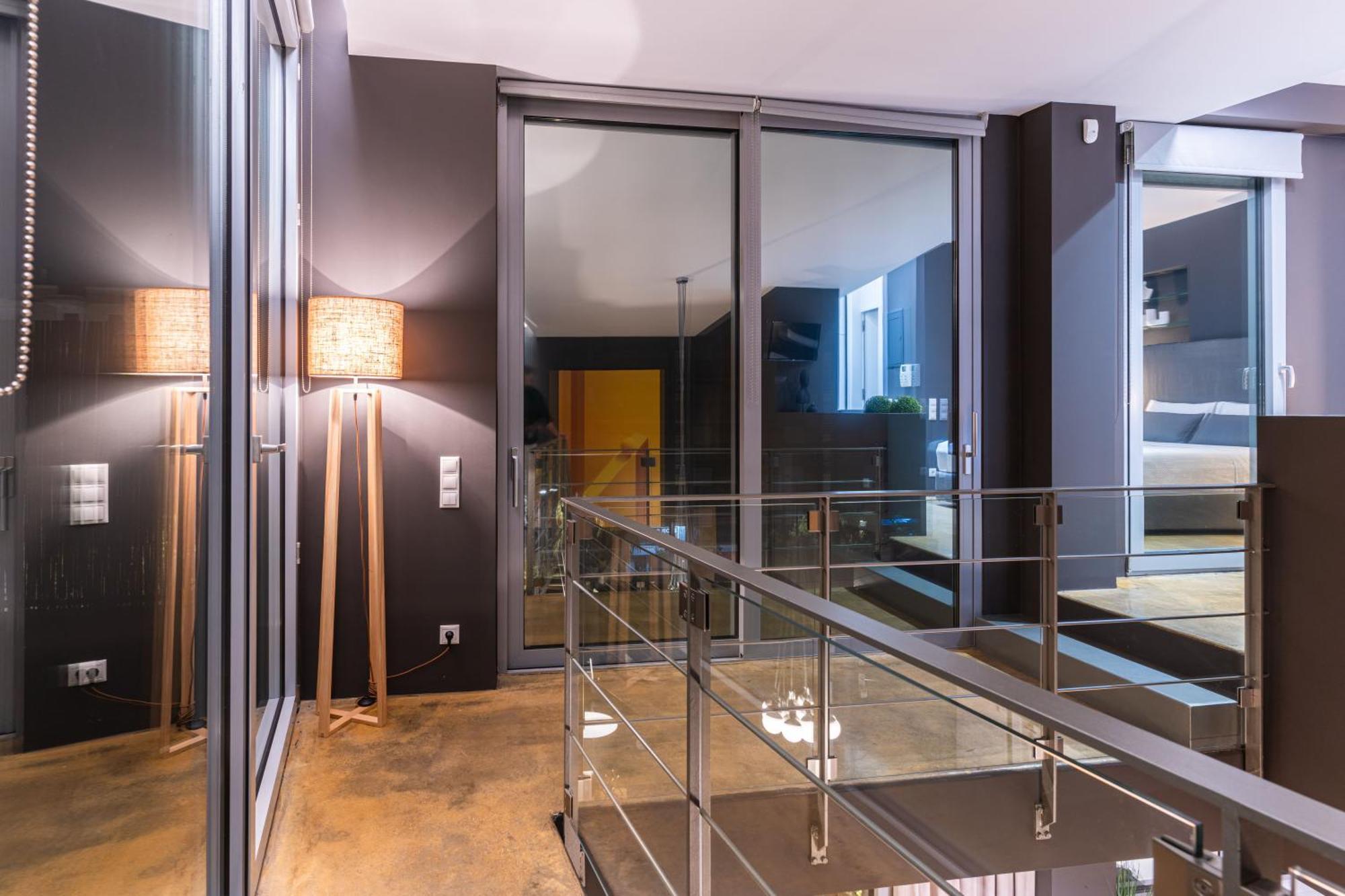 Ma Maison No5 Penthouse Loft, Private Heated Pool, Acropolis View, Ultra High Speed Internet 300 Mbps, Short Walk To Acropolis, Parking Upon Request, 1' From Metro Athen Eksteriør bilde